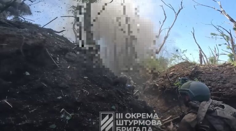 MOMENT single Ukrainian soldier bravely fights off Russian attack on trench in the Luhansk region.