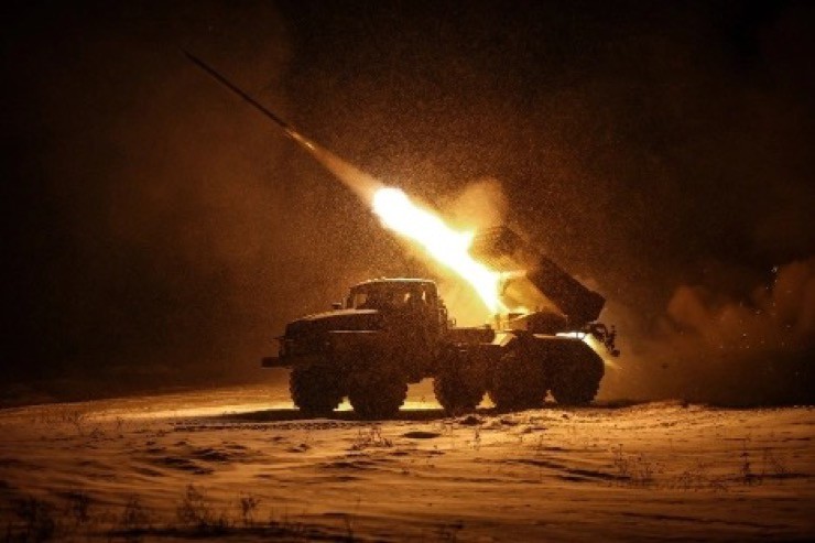 Ukraine counterattacks fiercely, regains Russian-controlled area on Pokrovsk front